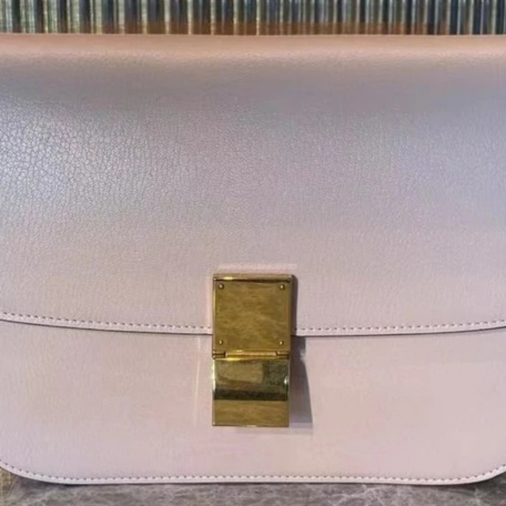 99% new Celine Box Calfskin bag